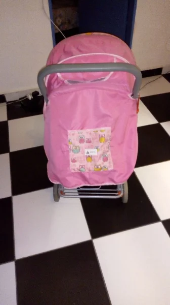 Carrinho Rosa , Menina