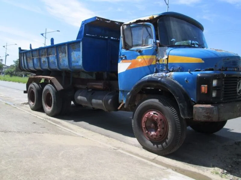 Caminhão Basculante Mb 2219/82 Motor 1525 Traçado