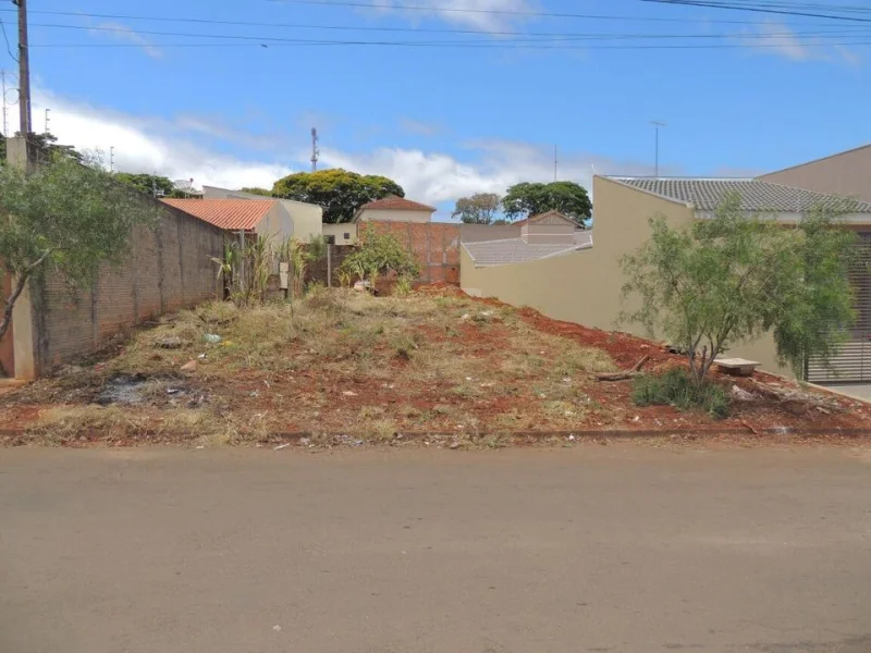 Lindo Terreno de 421 m2 em Apucarana