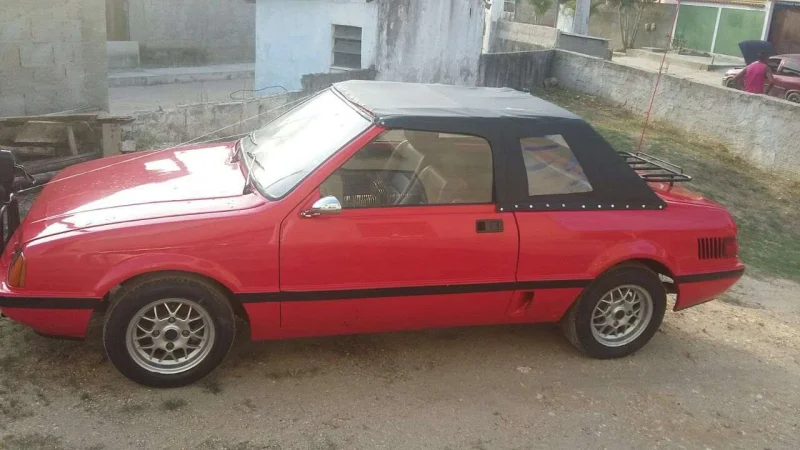 Carro Jornada Conversível Raridade