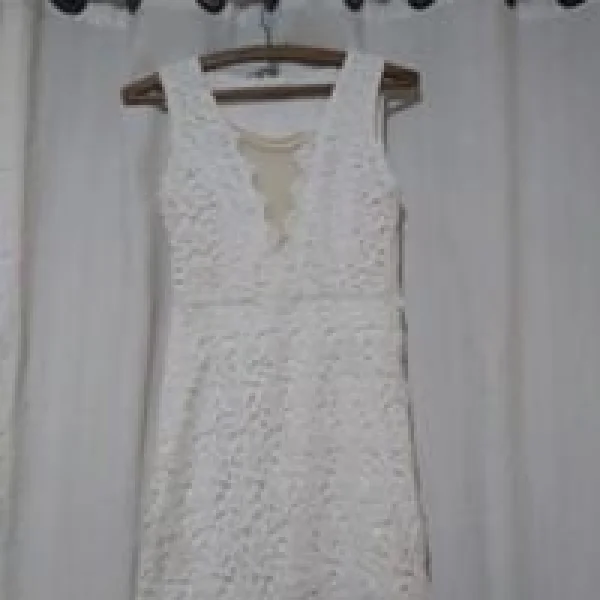 Vestido em Renda