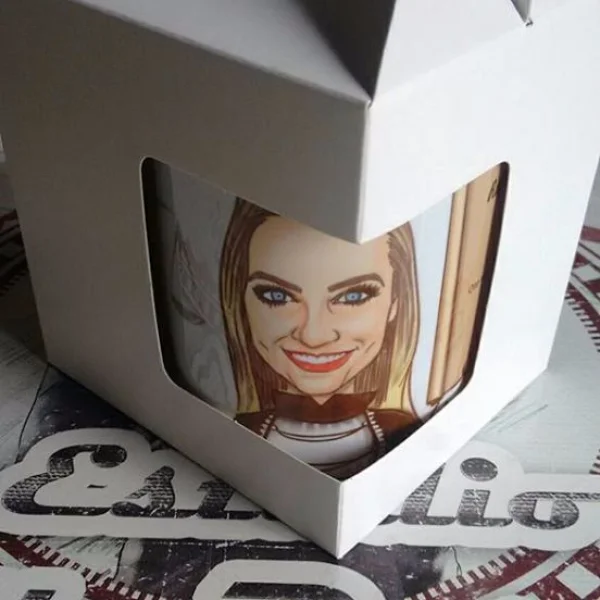 Caneca Licenciada Artista Noelle Porto, Peças únicas e Exclusivas