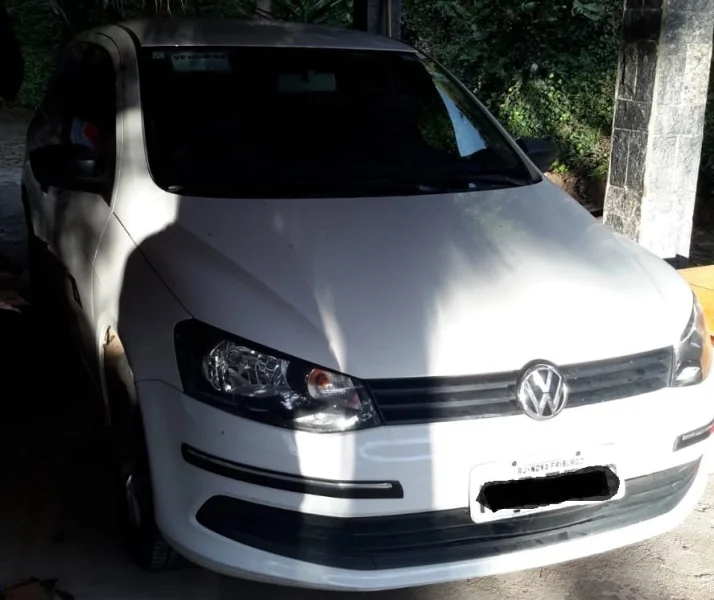 Gol 2013 com Cheiro de Novo