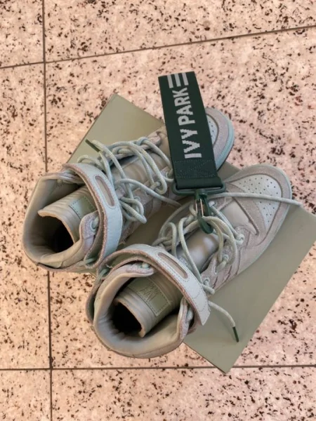 Tênis Adidas X Ivy Park
