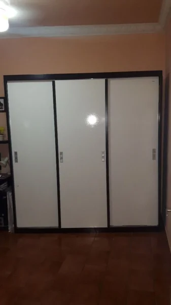 Armário de Quarto 3