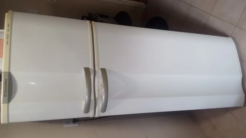 Vende SE Geladeira