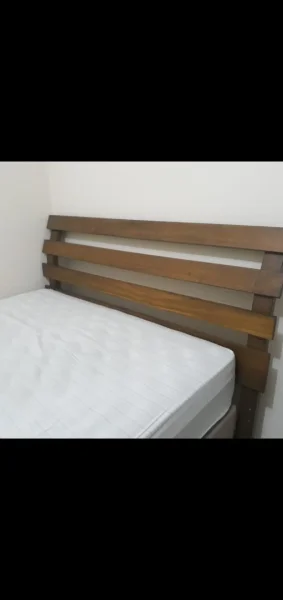 Cama Box Casal com Colchão de Molas e Cabeceira R$650,00