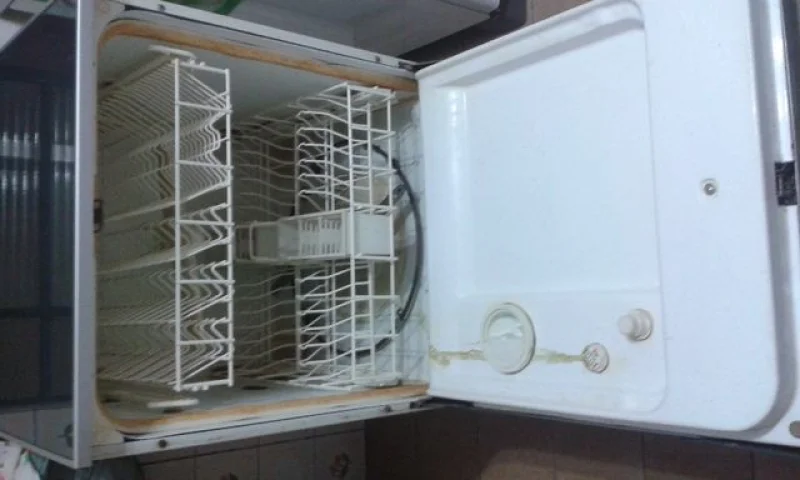 Máquina de Lavar Louças Brastemp Três Ciclos 220 V