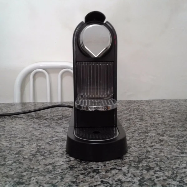 Cafeteira Nespresso Citiz C110