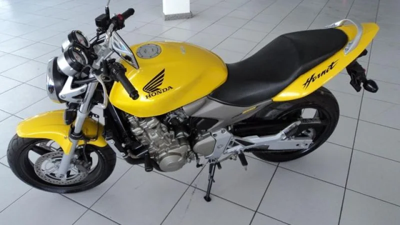 CB 600f Hornet
