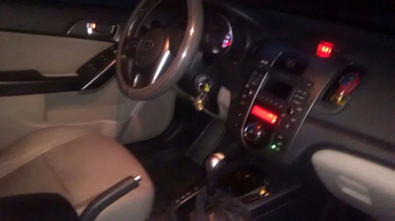 Kia Cerato Automático Completo