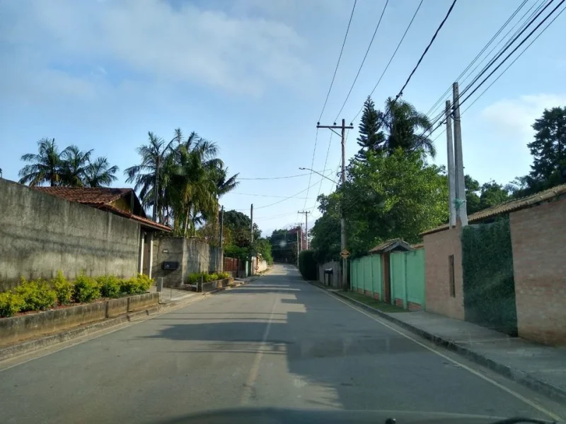 Terreno com Escritura , Asfalto na Porta