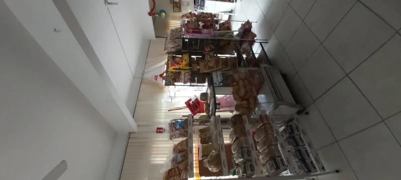 Vendo Mercadinho em Funcionamento