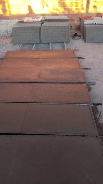 Vendo 60 Formas de Fabricar Placas e Colunas de Concreto para Casas