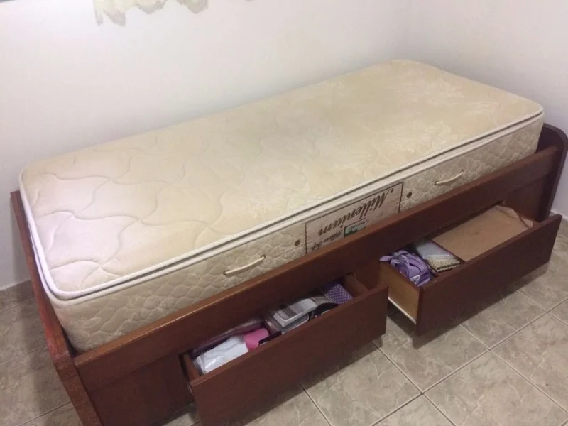 Cama Solteiro
