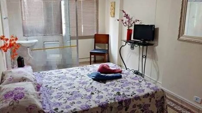 Vagás em Hostel com Quartos Disponiveis para Moças e Rapazes