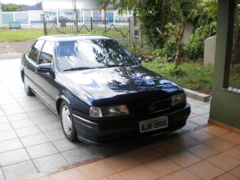 Vectra CD 2.0 (modelo Antigo)