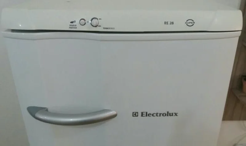 Eletrolux Re 28 Super