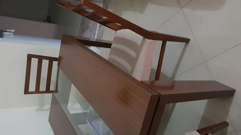 Mesa com Cadeiras