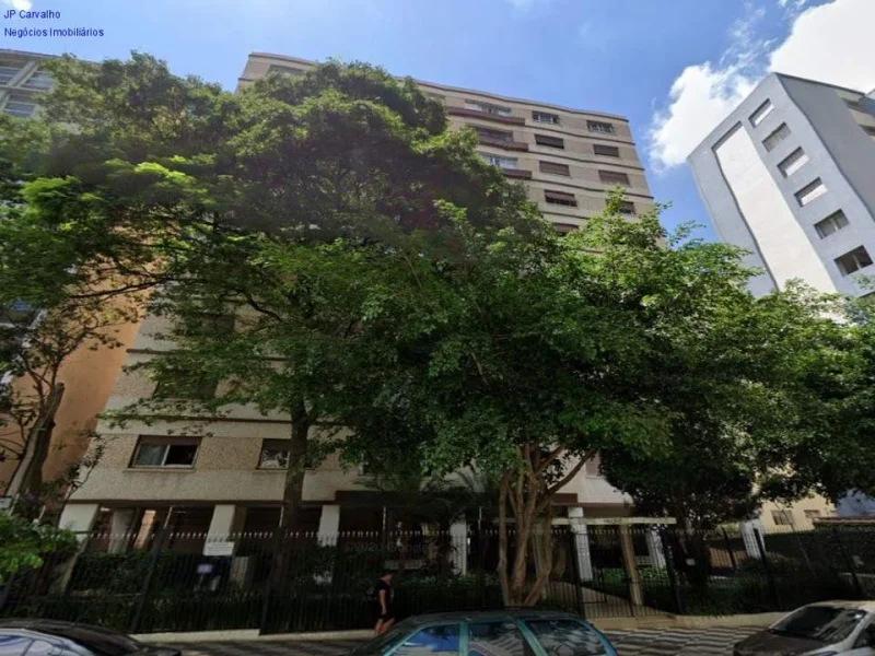 Apartamento com 2 Dormitórios na Santa Cecília Apartamento C