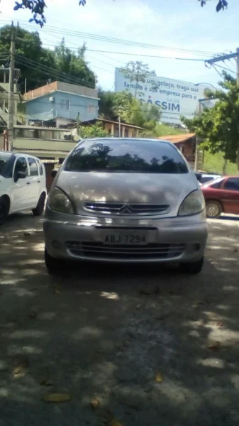 Vendo Xsara Picasso 2007 no Estado