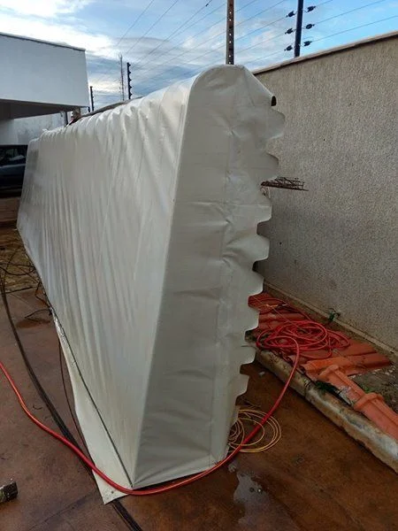 Toldo 8,5m X 2m