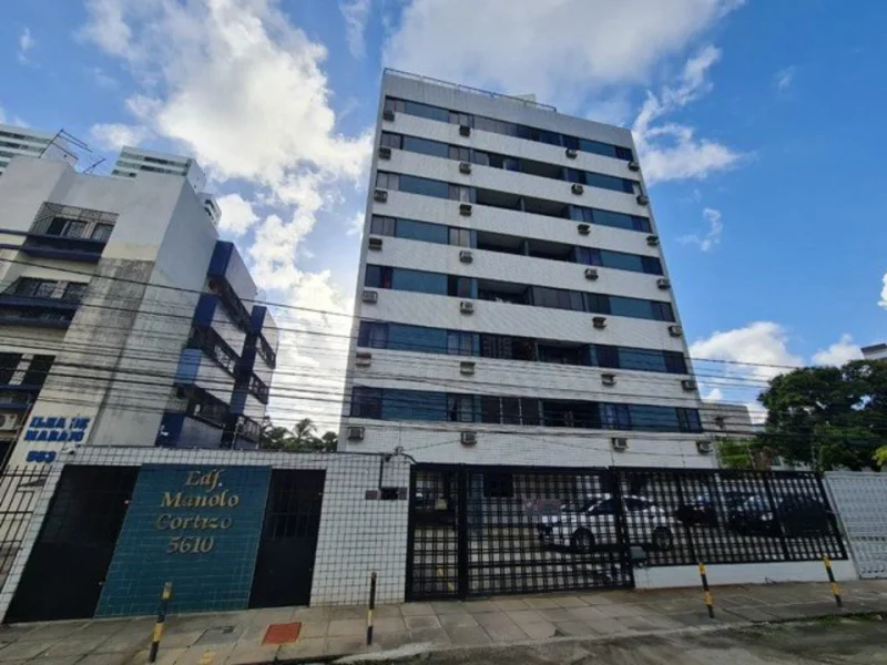 3quartos,suite e Varanda em Candeias / PE