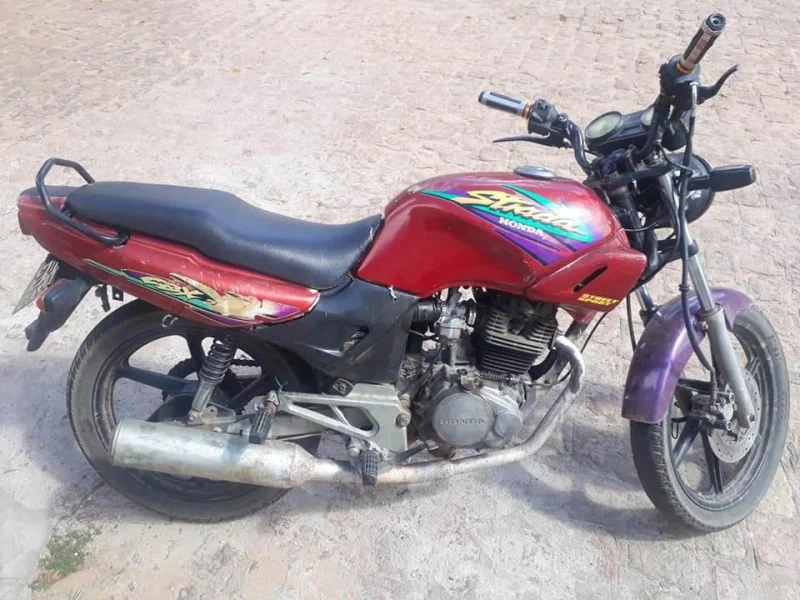 Moto Honda Estrada Ano 99 CBX 200 Km/h Aceito Proposta
