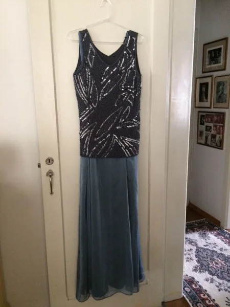 Vestido de Festa Cinza Duas Pecas