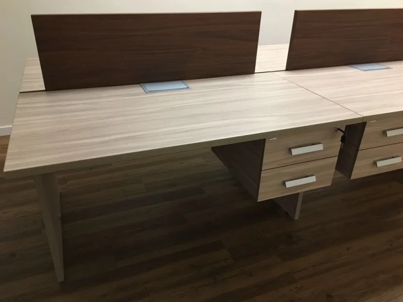 Vende SE Mesas de Escritório