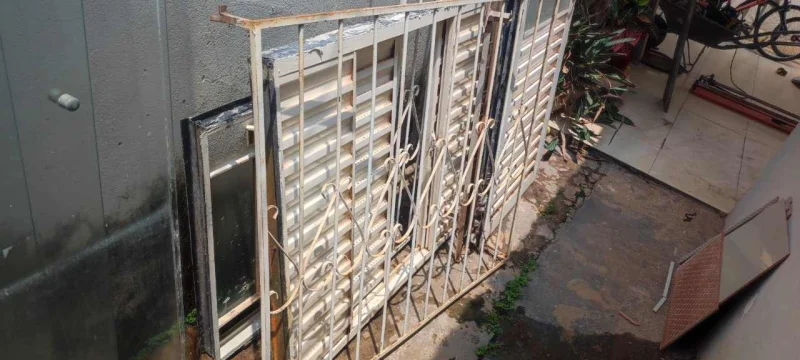 Porta Janela Grade