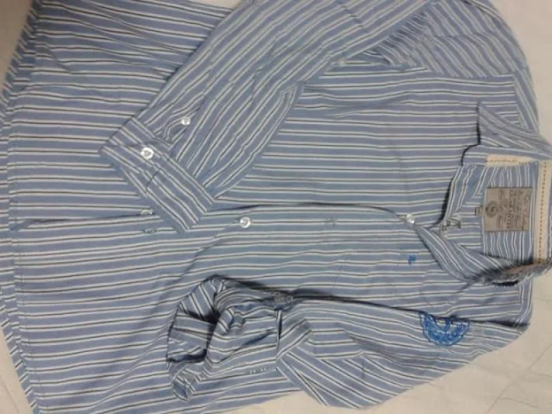 Camisetas e Camisas para Meninos