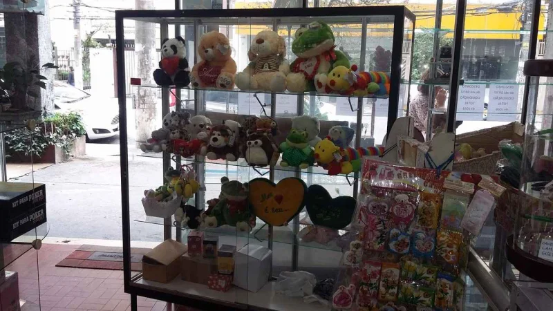 Estante de Vidro Fechado