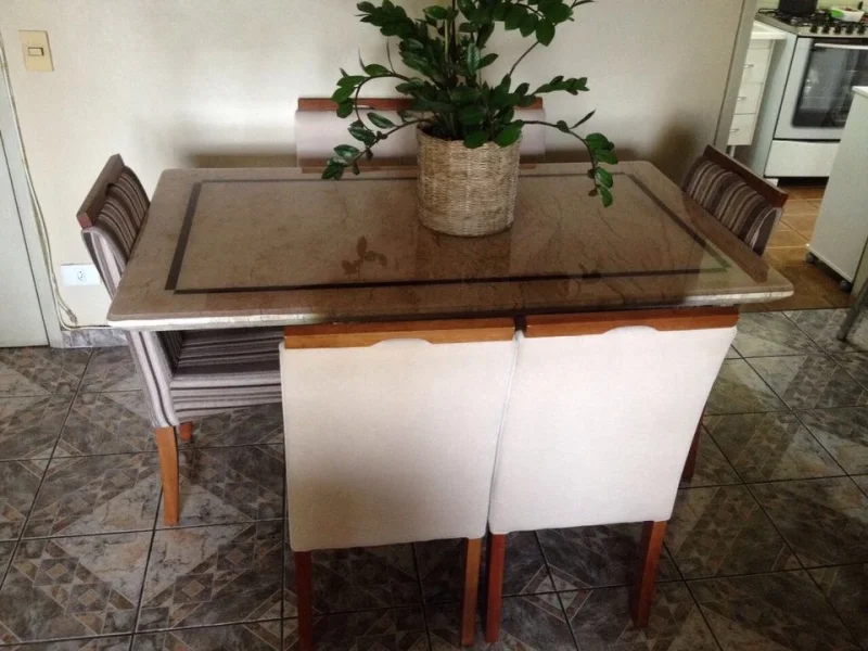 Mesa de Mármore