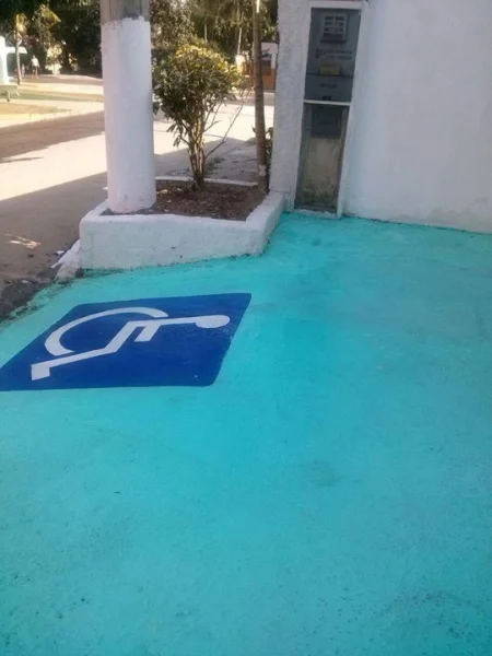 Alugo Prédio Comercial