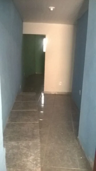 Alugo Casa