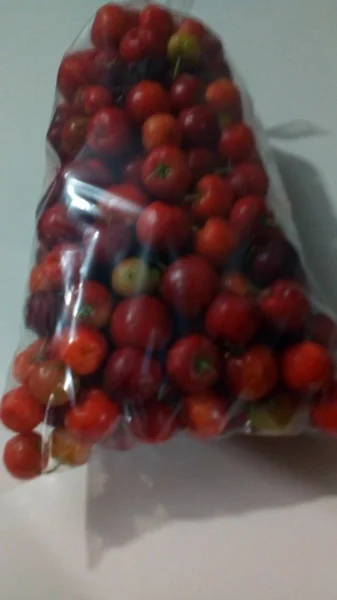 Frutas Acerola