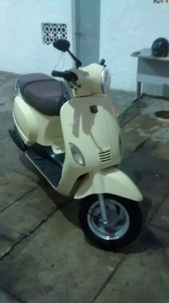 Scooter Bee 50cc Partida Elétrica