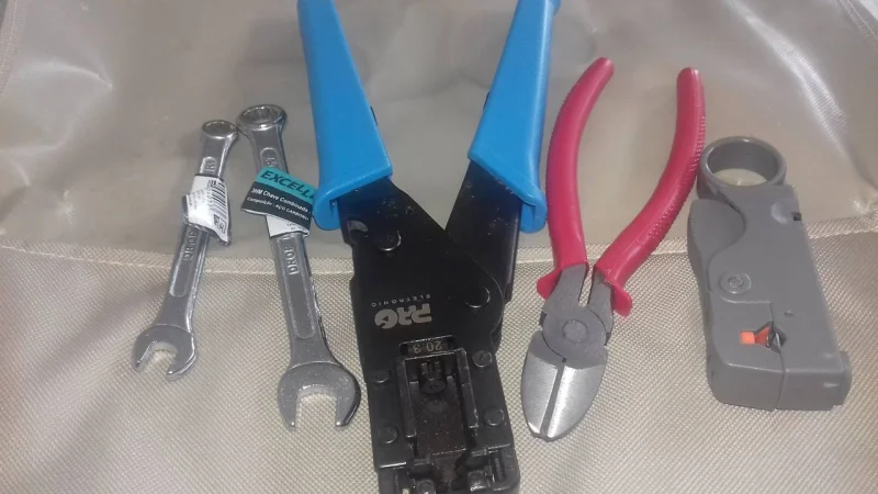 Ferramentas para Colocação de Antenas Digital