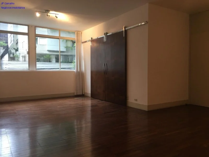 Apartamento com 105m2 2 Dormitórios Sendo 1 Suíte 1 Vaga Liv