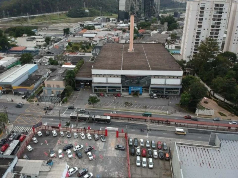 Imóvel -comercial Multifuncional -área do Terreno 9.699 m2 -