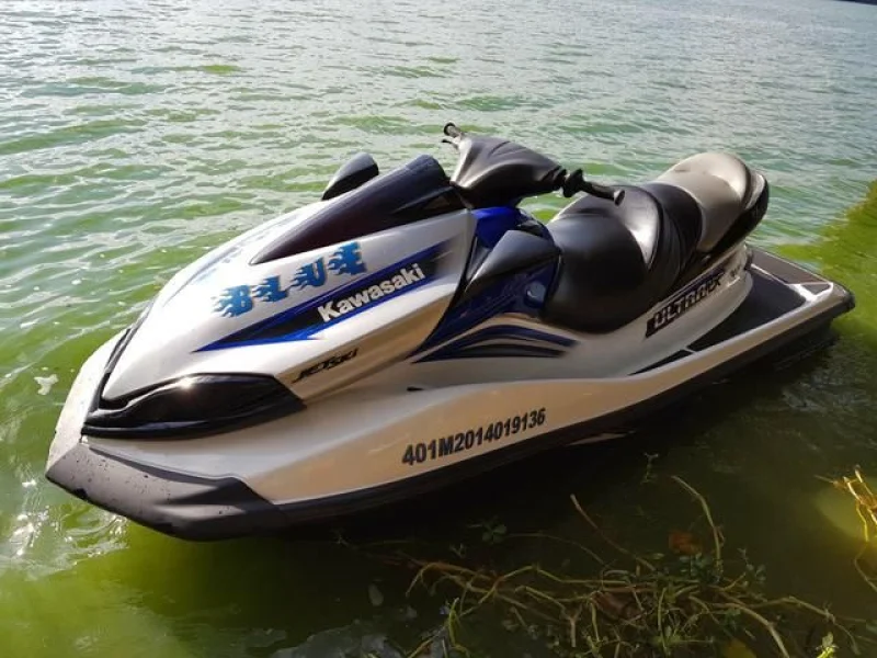 Jet Ski Manual Movido a Gásolina