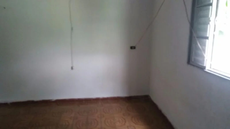 Terreno com Duas Casas