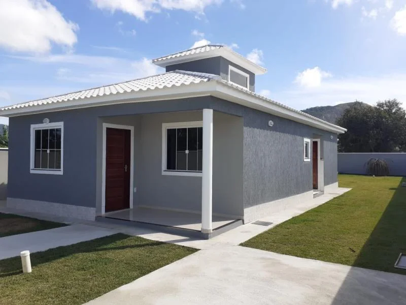 Casa com 3 Dorms em Maricá - Jardim Atlântico Oeste (itaipuaçu) por 438 Mil à Venda