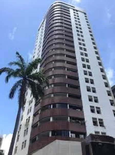 Três Quartos com Vista Pro Mar