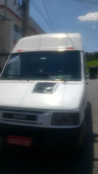 Van 4912