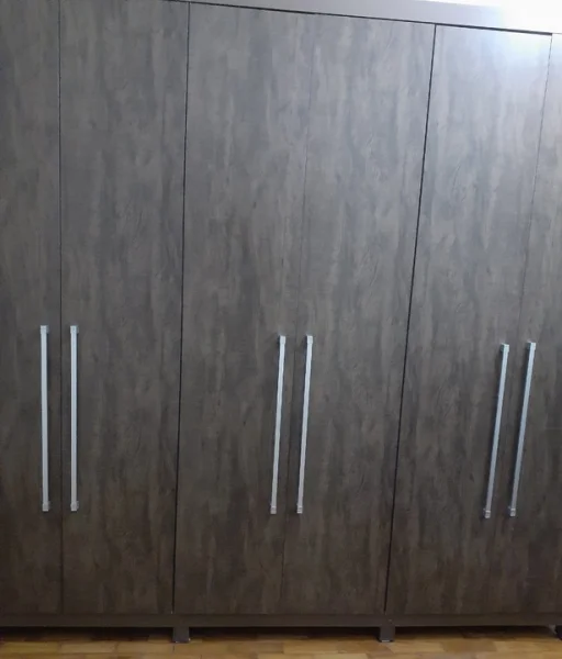 Vendo Guarda Roupa