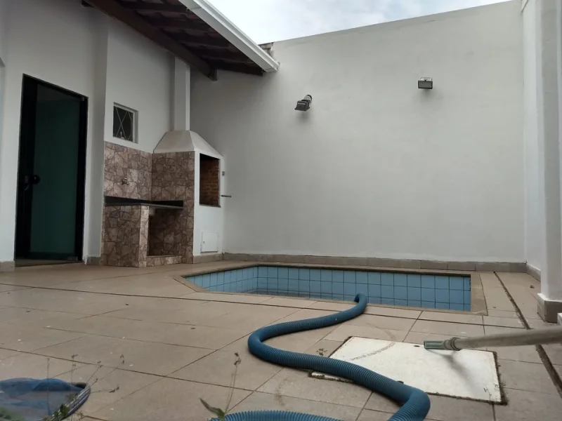 Aluga SE para Residência ou Comércio Centro de Anápolis GO