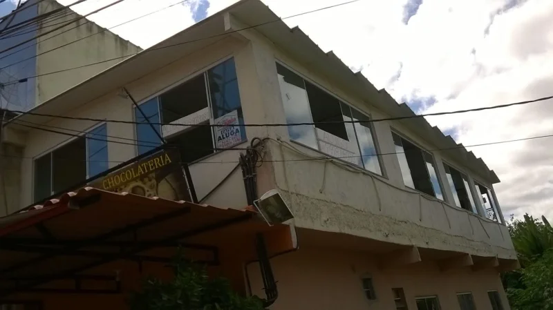 Salão 120m2 Vassouras
