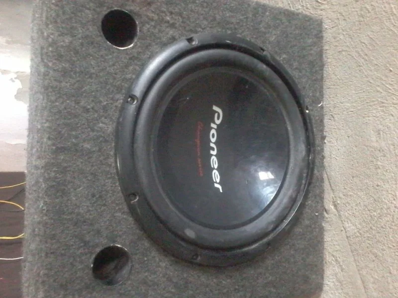 Caixa de Som Automotivo